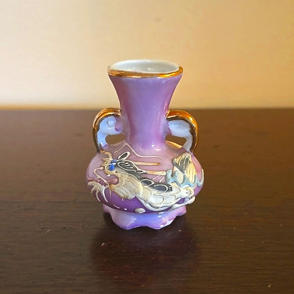 Vintage Japanese Moriage Dragonware Miniature Vase Grand Ole Opry Souvenir - Picture 2 of 5